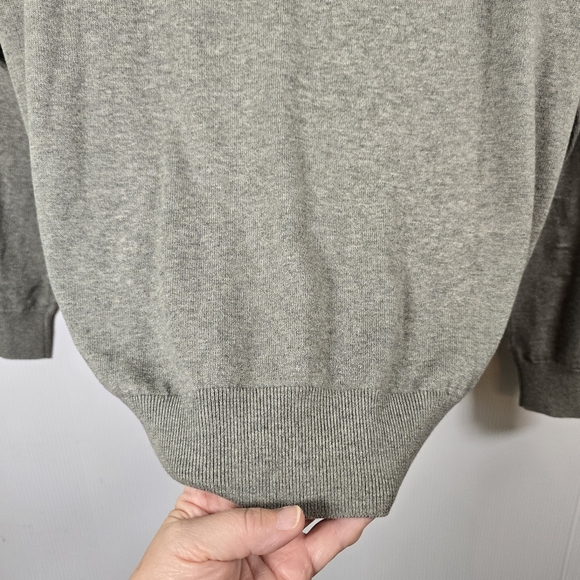 NWT Ralph Lauren Men's Gray V-Neck Sweater - Picture 7 of 8